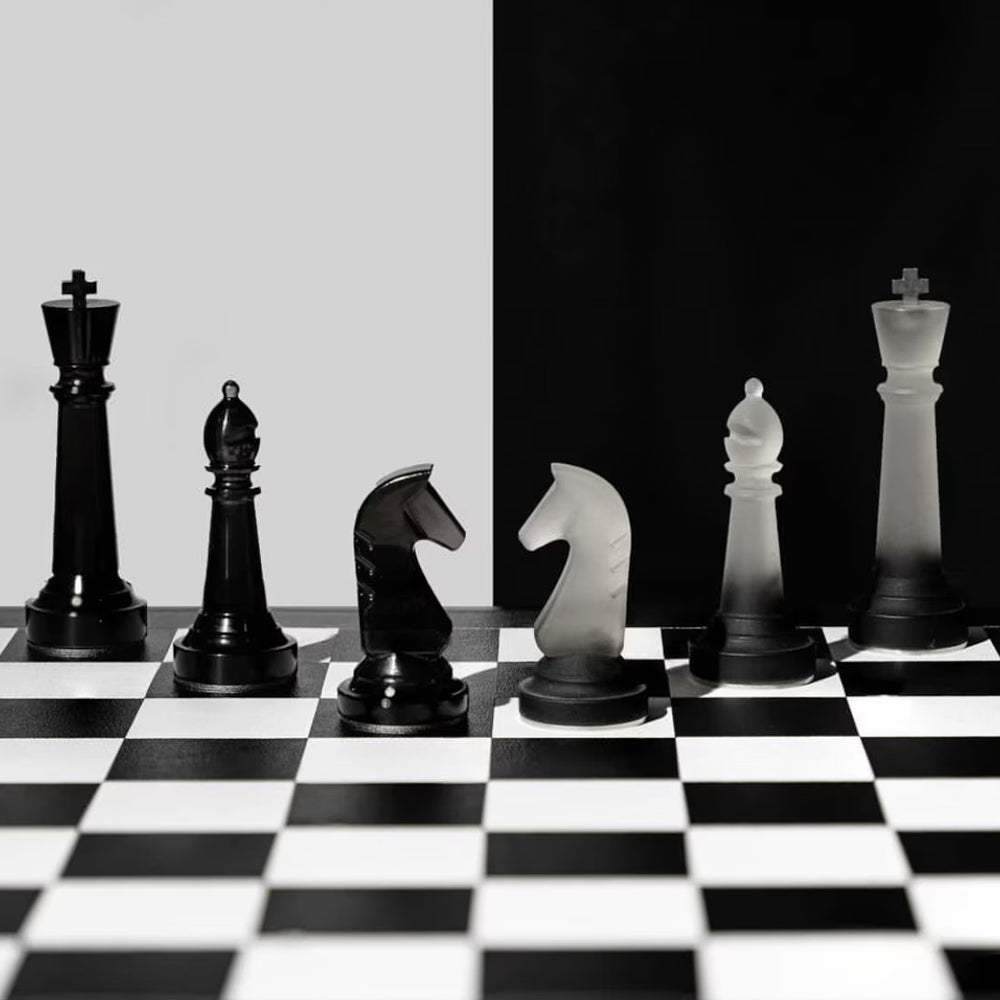 Monochrome Chess Set