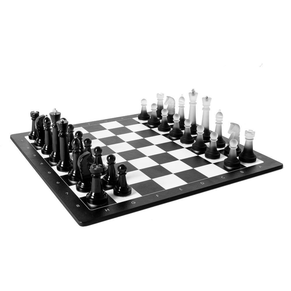 Monochrome Chess Set