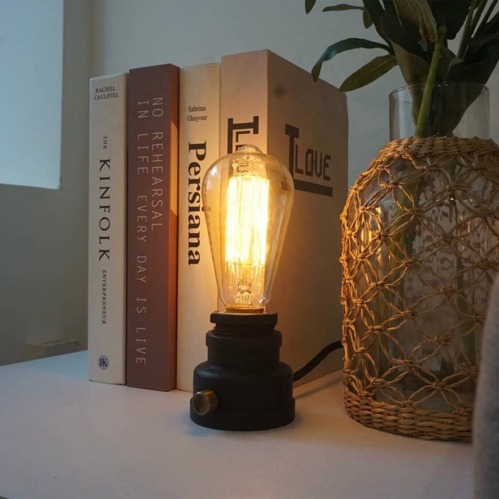 Retro Table Lamp