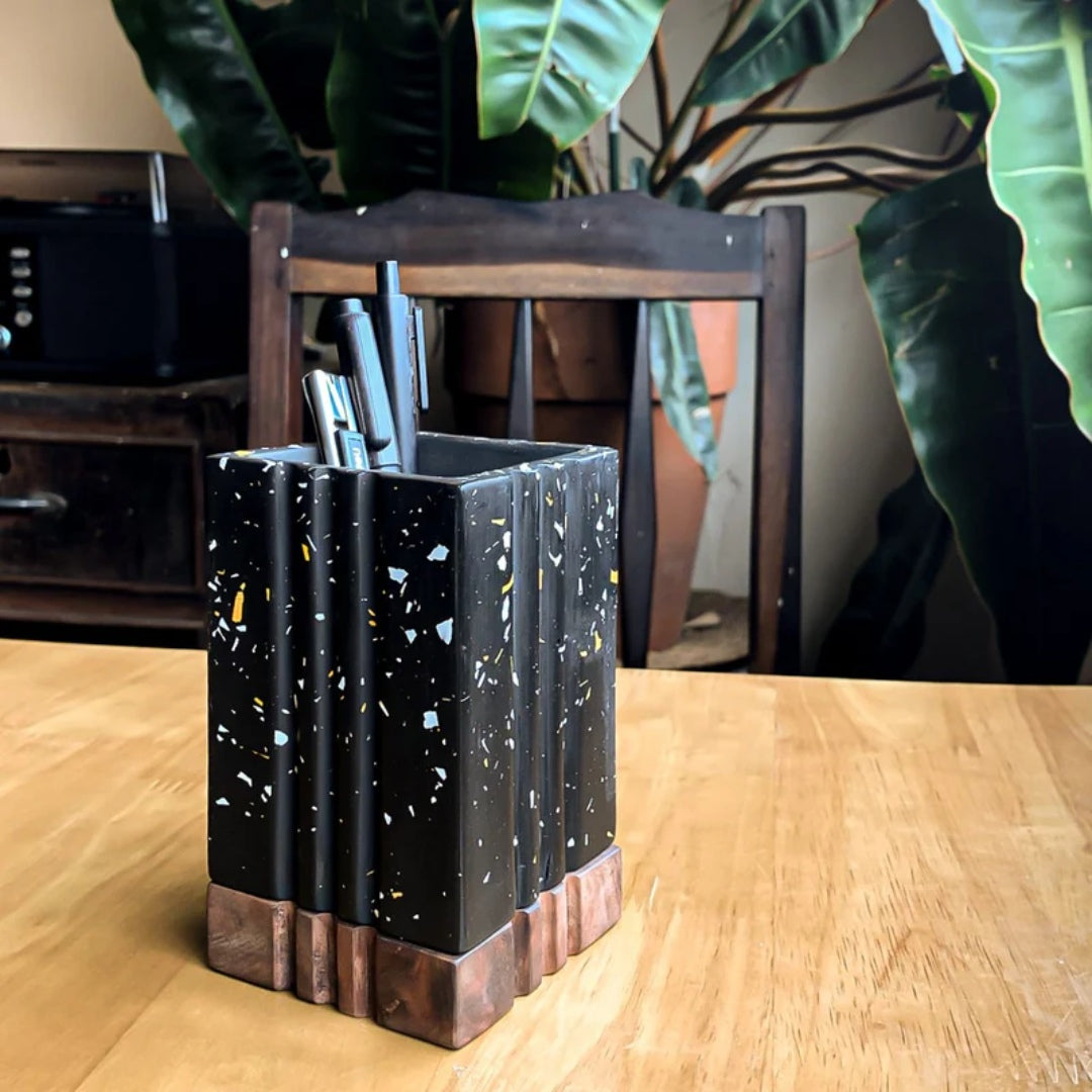 Brick Pen Holder
